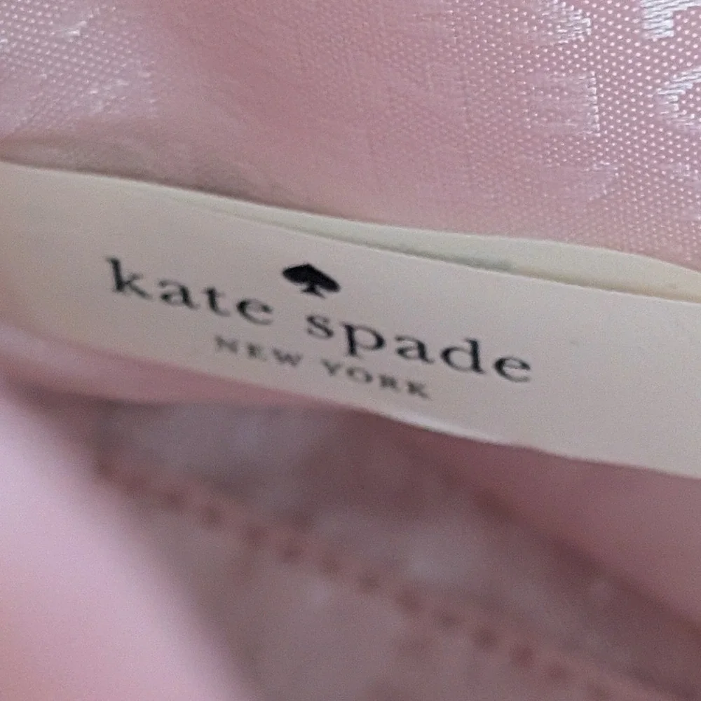 Kate Spade Perri Lane Romy Satchel‎ Medium Pink Leather Laser Cut Preppy Luxury